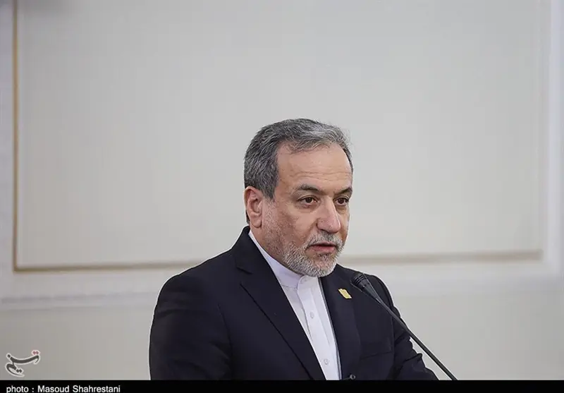 عراقچی: همه ما در قبال خون شهدا پاسخگو هستیم - تسنیم