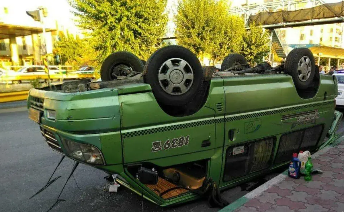واژگونی وَن در محور سراب ـ دوزدوزان ۵ مصدوم برجا گذاشت