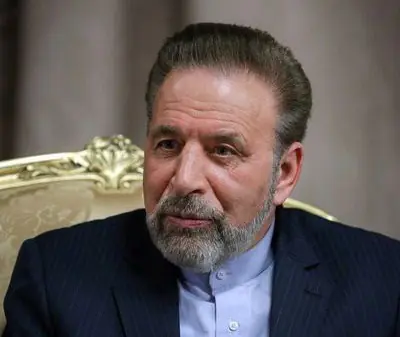 واعظی: مردم پزشکیان را درک میکنند