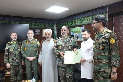 احداث بیمارستان مجهز در سواحل مکران / فرمانده ارشد ارتش: کادر درمان بخشی از پیکره دفاعی کشور است