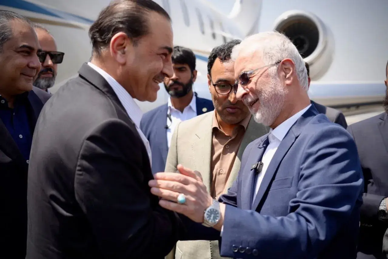 ورود فرمانده ارتش و وزیر کشور پاکستان به تهران