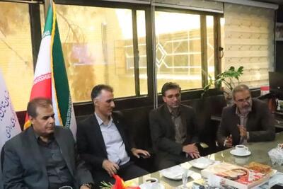 دیدار مدیران سازمان فرهنگی شهرداری قزوین با کادر درمان بیمارستان تأمین اجتماعی