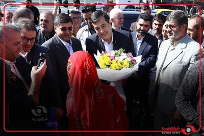 کلیپی از دیدار وزیر ورزش و جوانان با حجت‌الاسلام والمسلمین فاطمی امام جمعه و نماینده ولی فقیه در استان چهارمحال و بختیاری