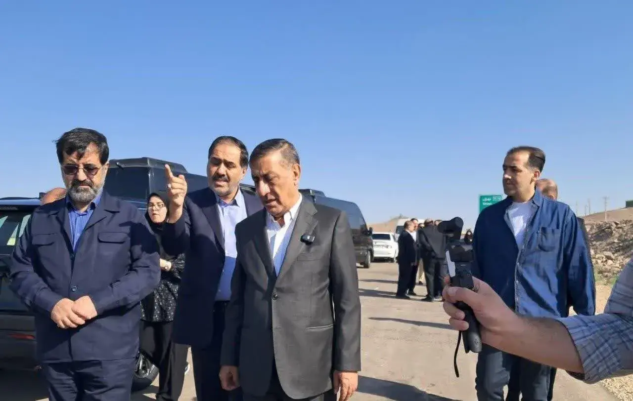 بازدید معاون اجرایی رئیسجمهور از طرح تعریض جاده قدیم قم-تهران