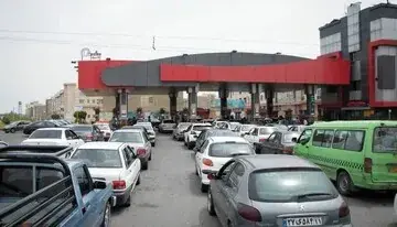 توقیف کارت سوخت ۸۵ خودروی متخلف در بستک