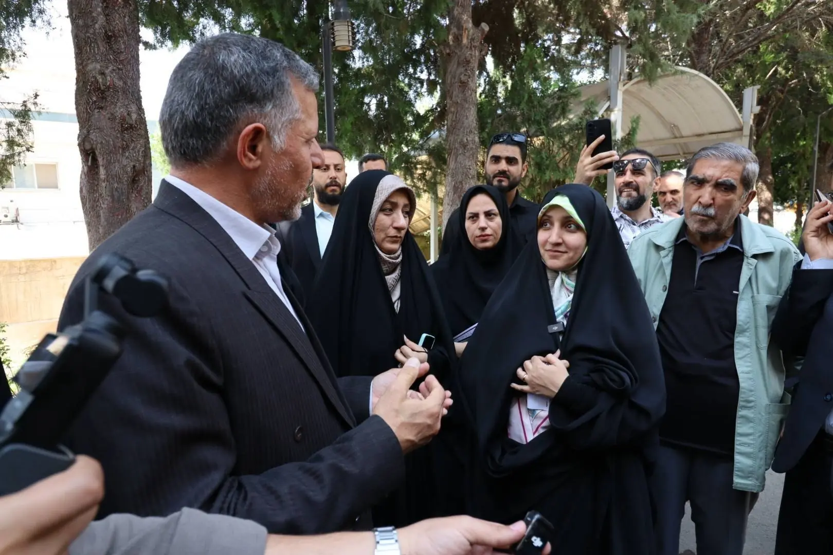 بهروزآذر: جشنواره آش به اشتغال خانوادهمحور کمک میکند
