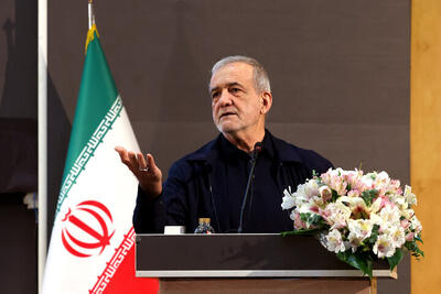 پزشکیان: برای رفع نیازهای جامعه فراتر از دیدگاههای سیاسی عمل میکنیم
