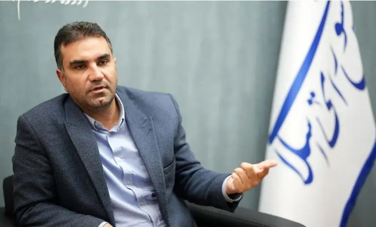 پوردهقان، نماینده مجلس: سکوت دولت و نیروی انتظامی و مسکوت گذاشتن موتورسواری زنان باعث خسارات مالی و متاسفانه جانی شده است / نمایندگان از نیروی انتظامی درباره عدم صدور گواهینامه موتورسیکلت برای زنان سوال پرسیده است