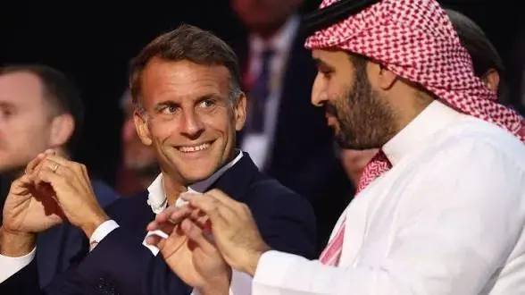 سفر محمد بن سلمان به فرانسه؛ از همکاریهای اقتصادی تا رایزنیهای امنیتی