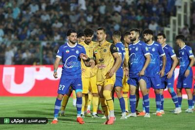 کاپیتان سپاهان به رکورد صادقی رسید