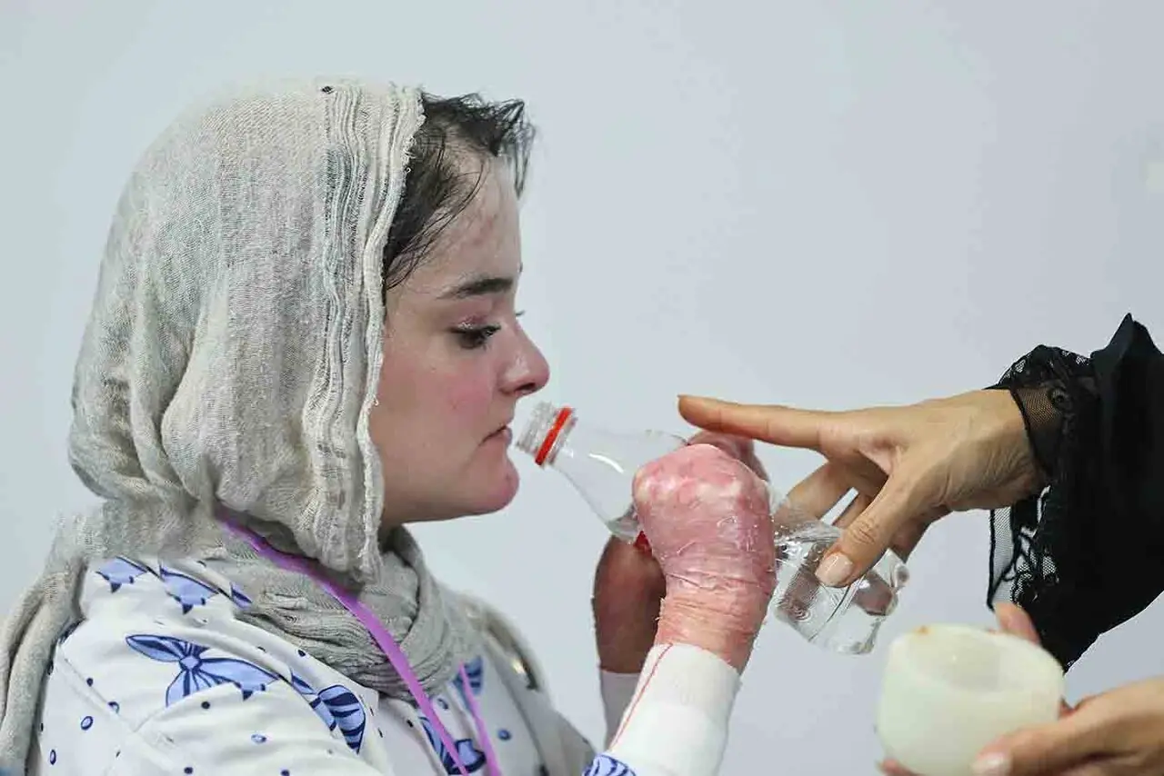  تصاویر دادخواهی بیماران پروانه‌ای؛ آمریکا پای میز محاکمه | ببینید
