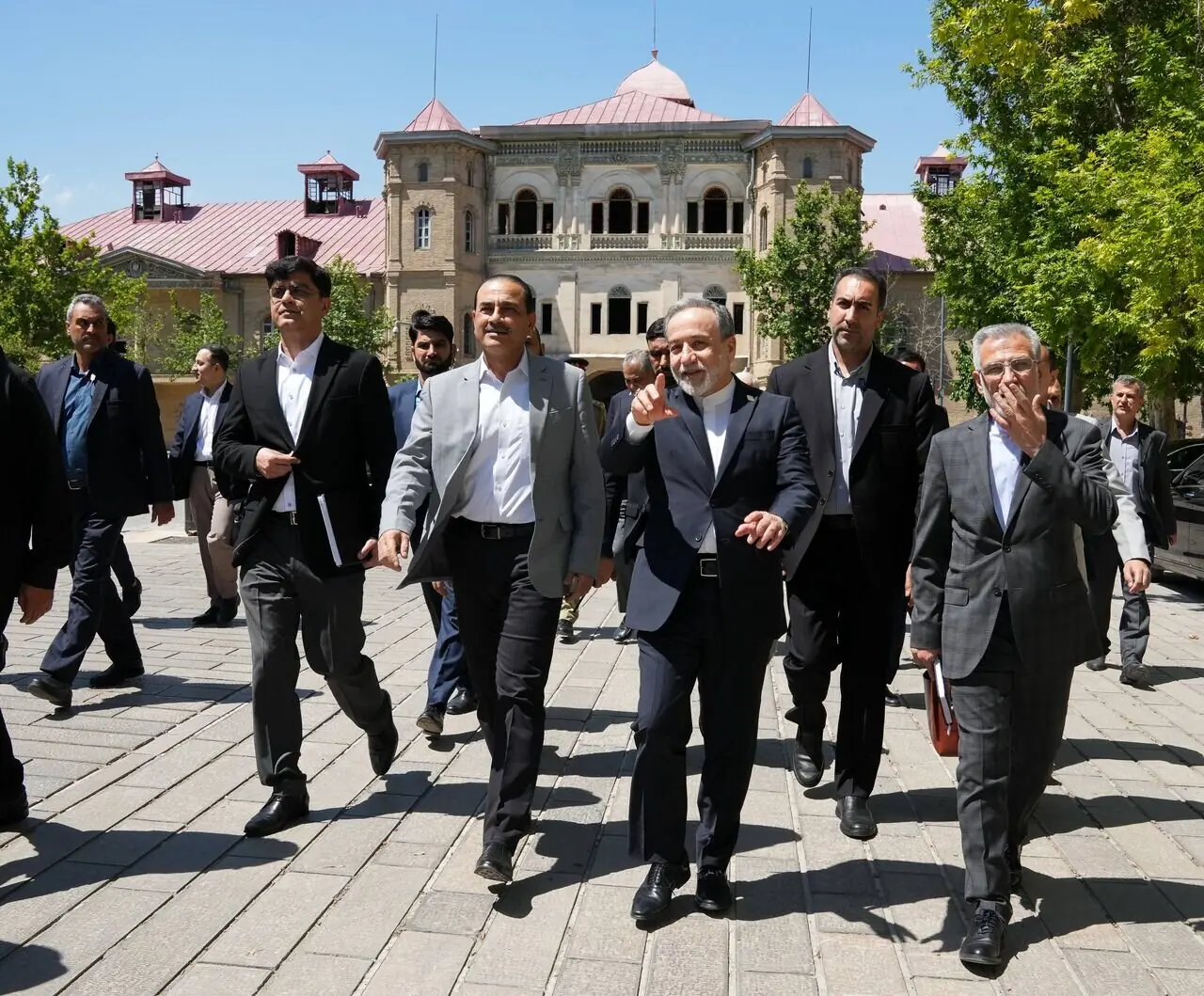 فشار اقتصادی و میانجیگری همزمان؛ آیا واشنگتن در حال کشاندن تهران به میز مذاکره است؟