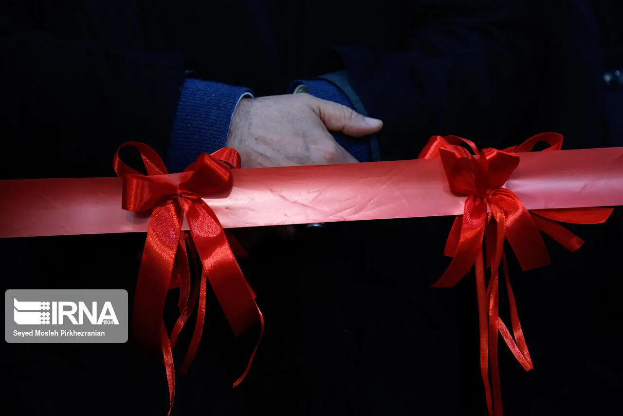  بهره‌برداری از ۶۳ طرح در باروق همزمان با هفته دولت