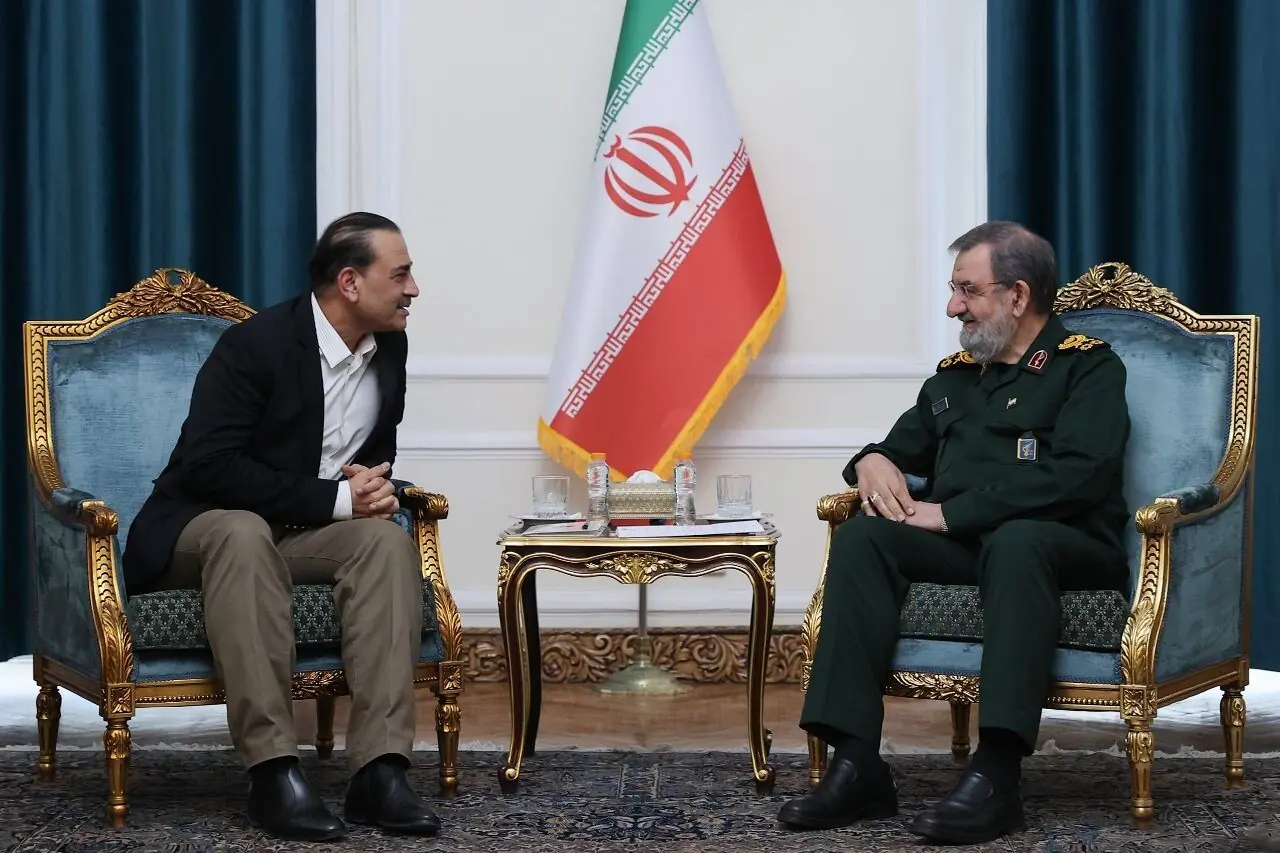 سرلشکر رضایی: آمریکا باید اقدامات عملی در خصوص اجرای شروط تفاهمنامه انجام دهد