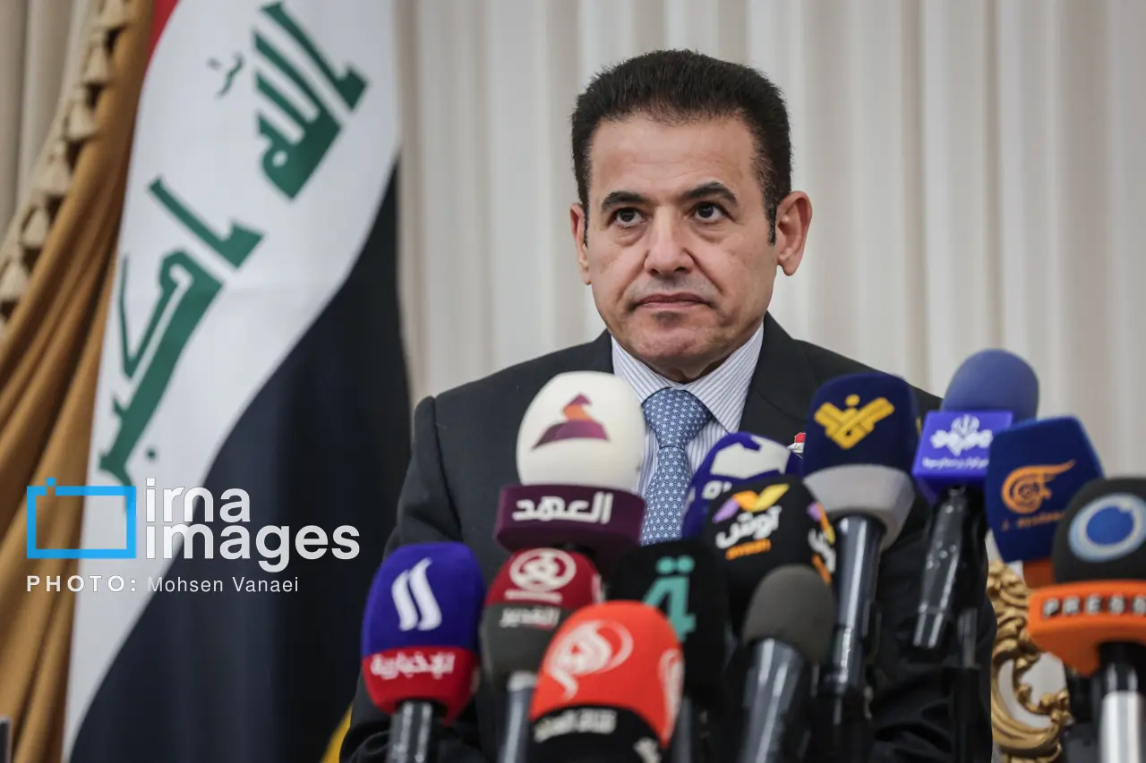 مشاور امنیت ملی عراق: انحصار تسلیحات توسط دولت یک تصمیم کاملا عراقی است