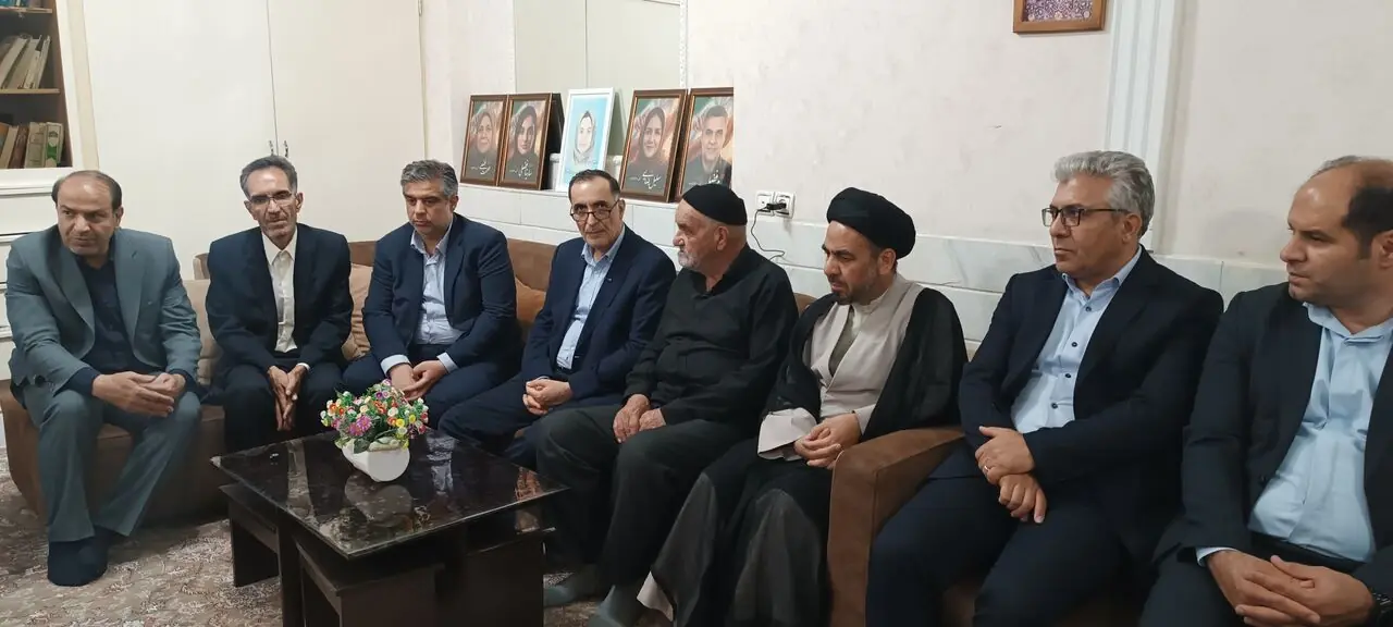 روایات حیات طیبه شهدا، ظرفیتی عظیم برای ایجاد موج جهانی علیه آمریکای جنایتکار است