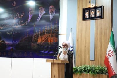 عدم رعایت قوانین توسط برخی اصناف از عوامل گرانی است