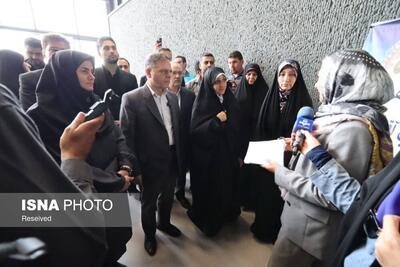 حمایت دولت از کارآفرینان زن بدون تبعیض انجام میشود