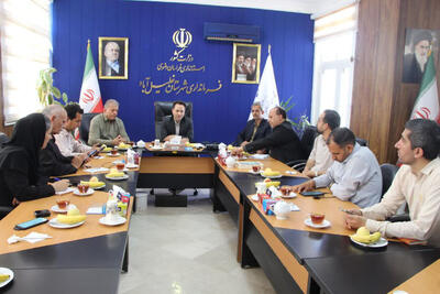 فرماندار خلیلآباد: جامعهای که نشاط ندارد، مستعد ابتلا به افسردگی است