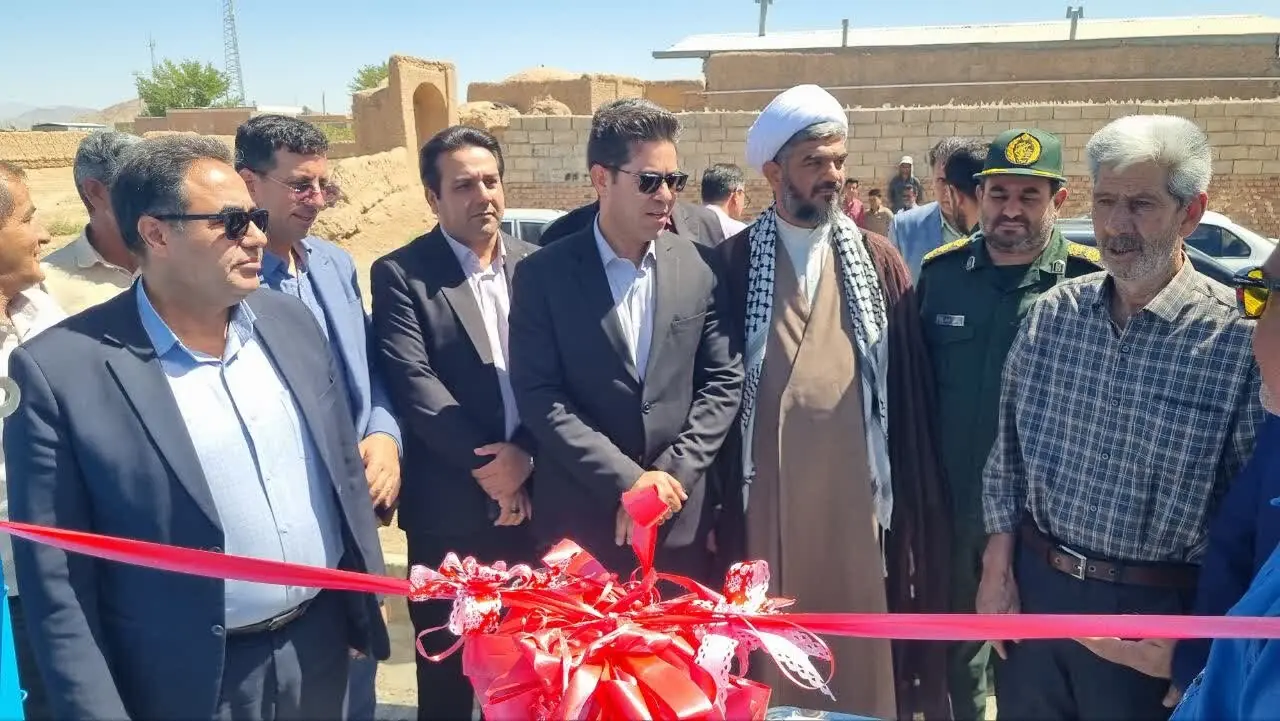 افتتاح بیش از ۶۰ میلیارد تومان طرح عمرانی و خدماتی در زرند