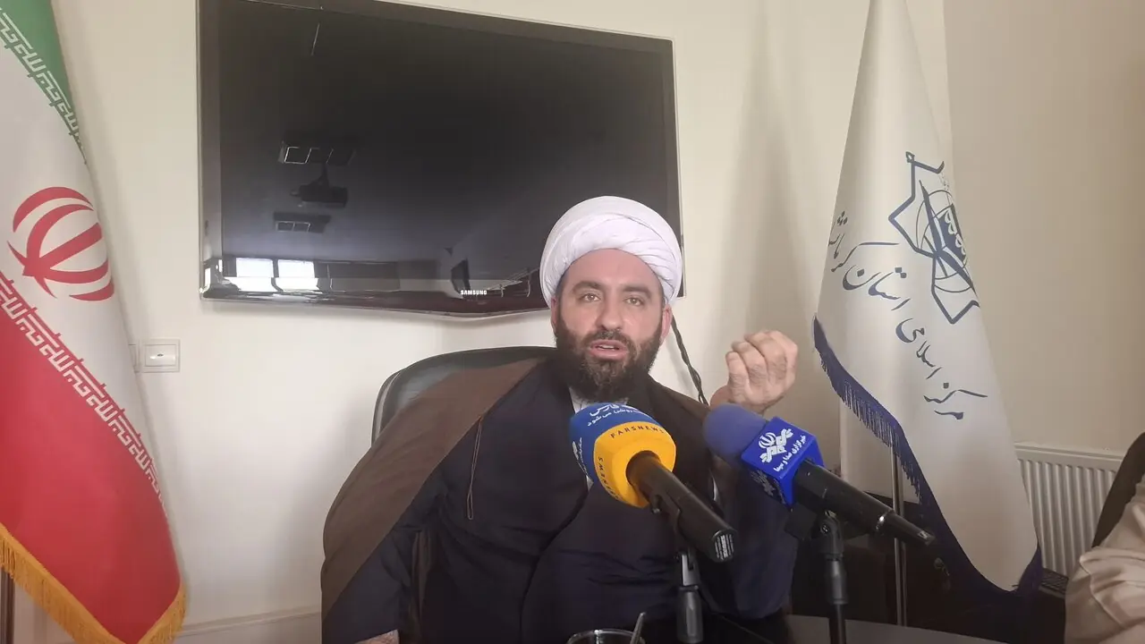 مدیر مرکز اسلامی استان: همایش بزرگ وحدت در کرمانشاه برگزار میشود
