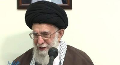 دیدارهای صمیمانه خانوادههای شهدا با رهبر شهید | جهان نیوز