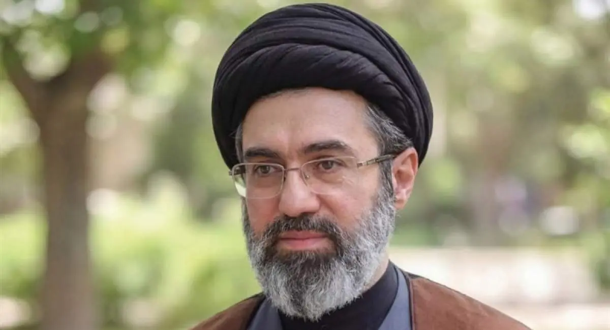  انتشار فیلم دیده نشده از آیت‌الله مجتبی خامنه‌ای | جهان نیوز