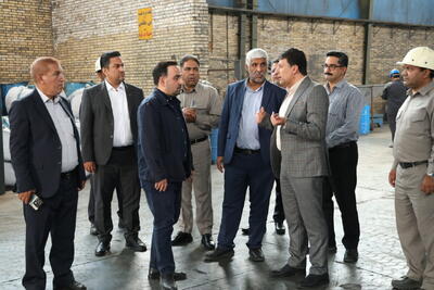 بازدید مدیرعامل صندوق بازنشستگی مس از شرکت فرومولیبدن کویر رفسنجان/ تأکید بر رفع موانع تولید و توسعه نیروگاه خورشیدی
