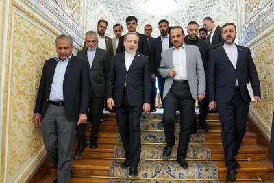 آخرین نفسهای دیپلماسی / آیا سفر عاصم منیر بنبست مذاکرات ایران و آمریکا را میشکند؟ / دورنمای روشنی برای پایان جنگ وجود ندارد