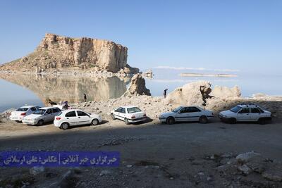 دریاچه ارومیه در پایان تابستان؛ چرا ۳ میلیارد مترمکعب آب خبر خوبی نیست؟/ عیسی کلانتری:بر اساس برنامه احیا، الان باید ۱۰ میلیارد مترمکعب آب میداشتیم
