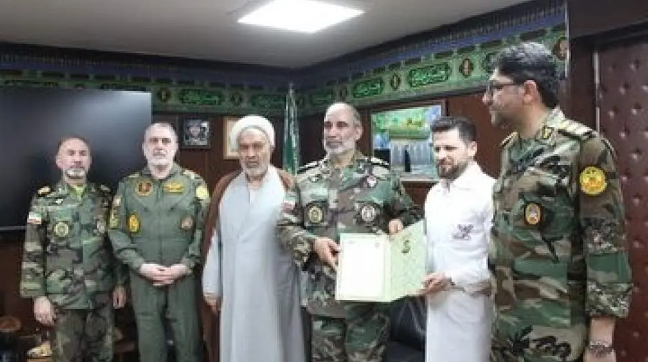 احداث بیمارستان مجهز در سواحل مکران / فرمانده ارشد ارتش: کادر درمان بخشی از پیکره دفاعی کشور است - مردم سالاری آنلاین