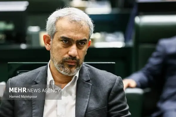 تدوین برنامه آفندی دولت برای مقابله با تحریمهای آمریکا