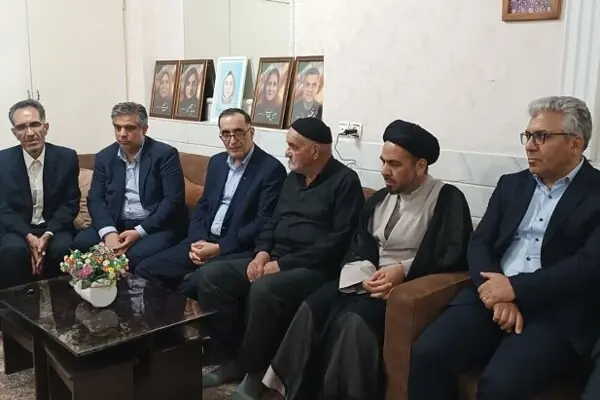 موسوی: خمین به قطب بینالمللی ترویج فرهنگ ایثار و شهادت تبدیل شود