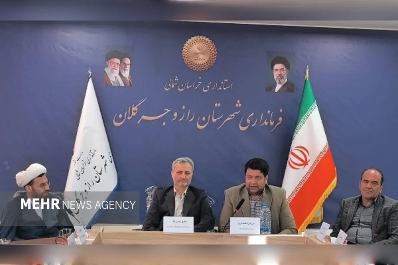 بازرگان: راه آسفالت روستاهای راز و جرگلان به ۷۰ درصد میرسد