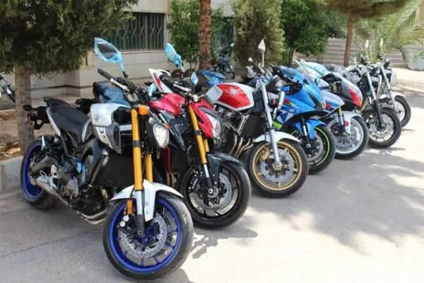 دستگیری سارقان حرفهای موتورسیکلت در آذرشهر