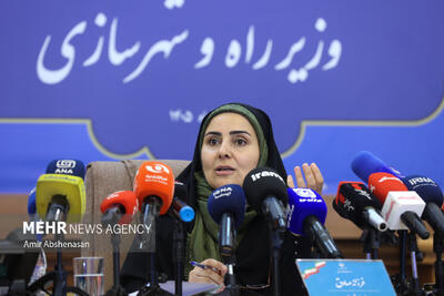 روزانه هزار کامیون برای تأمین نیاز کشور عازم بندر چابهار شدند