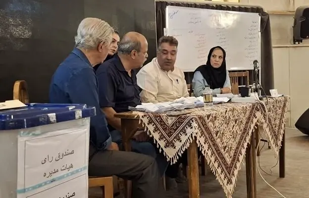 هیئت مدیره نخستین تشکل حرفهای صنایعدستی استان اصفهان معرفی شد