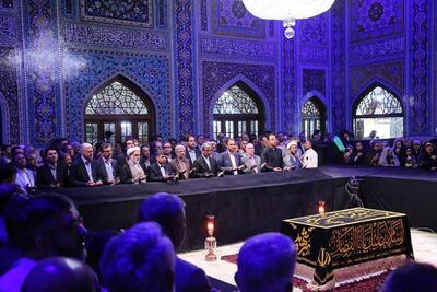 تجدید میثاق وزیر دادگستری با آرمانهای رهبر شهید در حرم رضوی