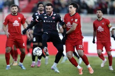 تراکتور و پرسپولیس در سکوت یادگار به جنگ صدر میروند - پارس فوتبال