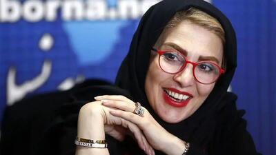 عکس ها/ دکوراسیون شاهانه ویلای ژیلا صادقی / از مبلمان خوشرنگ و لوسترهای فاخر تا تابلوهای عتیقه