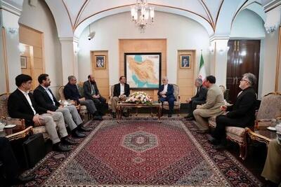 ورود فرمانده ارتش و وزیر کشور پاکستان به تهران
