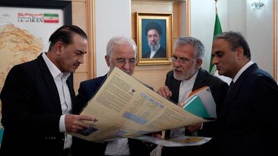 بررسی نقشه راه آهن چابهار- زاهدان در مراسم بدرقه عاصم منیر + عکس