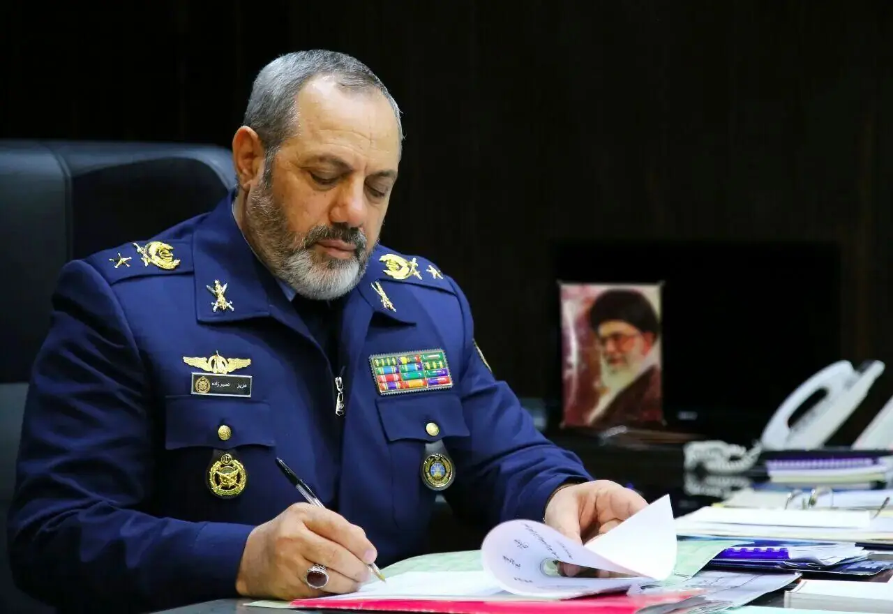 فاتحهخوانی پزشکیان برای وزیر دفاع دولت + عکس