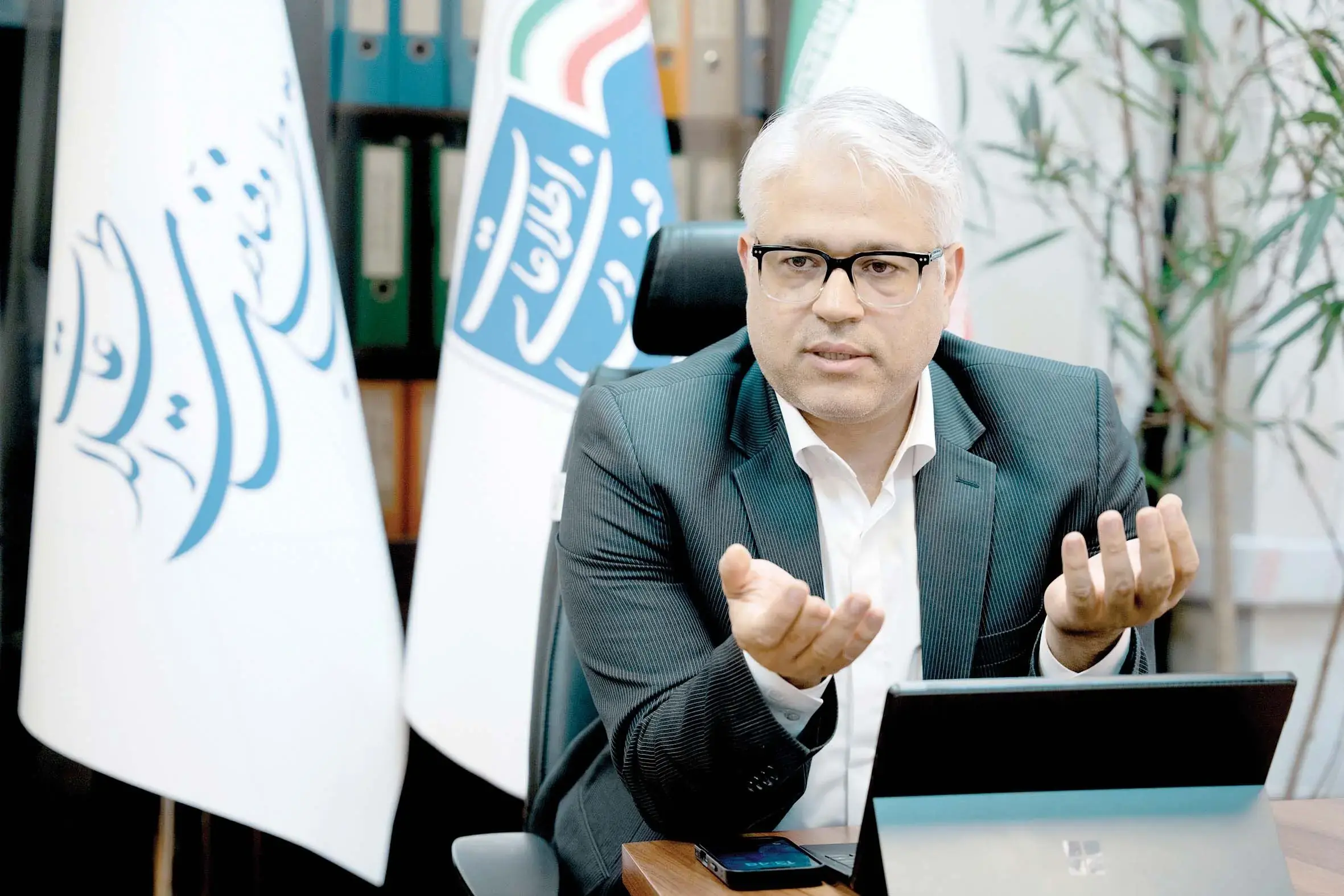 رشد اقتصاد دیجیتال در خدمات، عقبماندگی در توسعه زیر ساخت