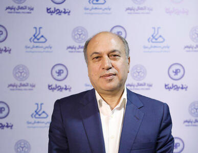 تجلیل از عباسعلی متوسلیان؛ پیشکسوت صنعت PVC و چهره ماندگار تشکلهای اقتصادی کشور