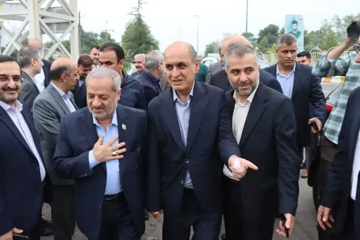 وزیر آموزش و پرورش وارد گیلان شد