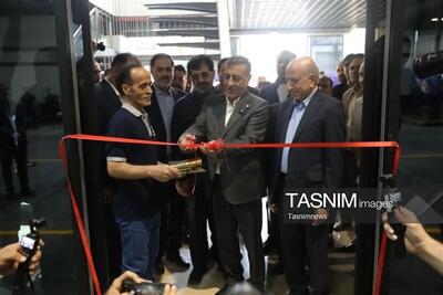 افتتاح یک کارخانه دانش بنیان رباتیک توسط معاون رئیسجمهور در قم - تسنیم