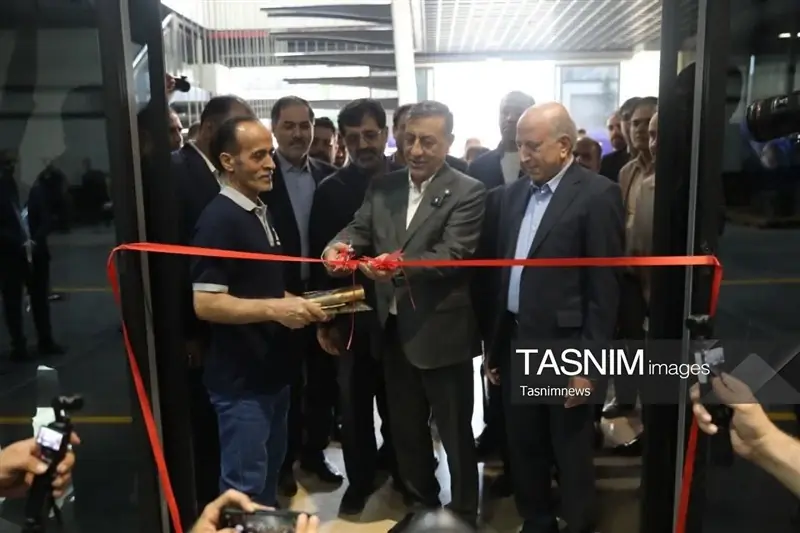 افتتاح یک کارخانه دانش بنیان رباتیک توسط معاون رئیسجمهور در قم - تسنیم