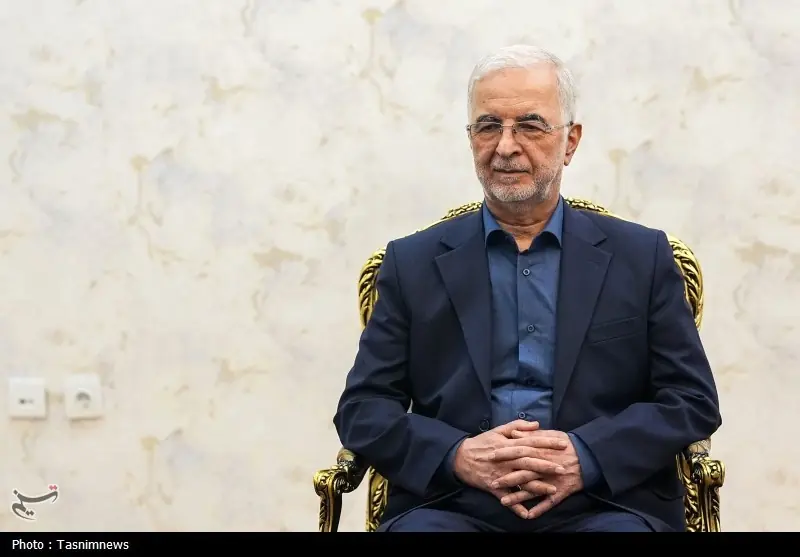 دولت وفاق؛ پای کار مردم در بزنگاههای سخت - تسنیم