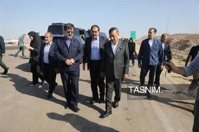  بازدید معاون اجرایی رئیس‌جمهور از طرح تعریض جاده قدیم قم-تهران - تسنیم